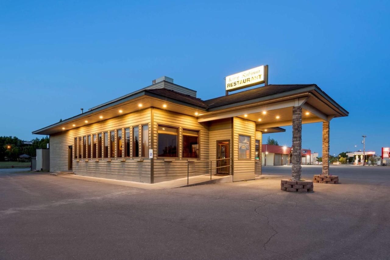 Best Western King Salmon Inn Soldotna Bagian luar foto