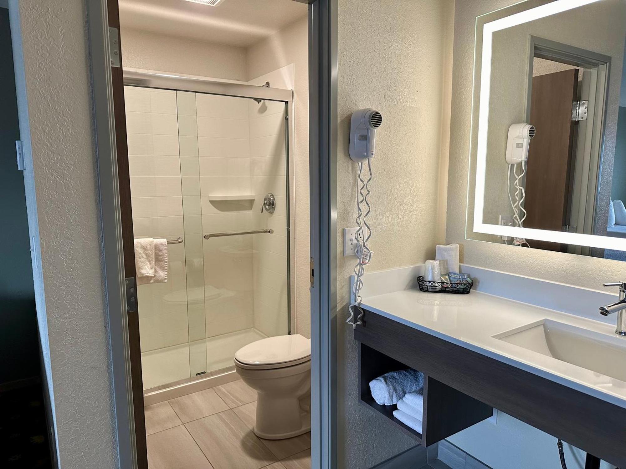 Best Western King Salmon Inn Soldotna Bagian luar foto